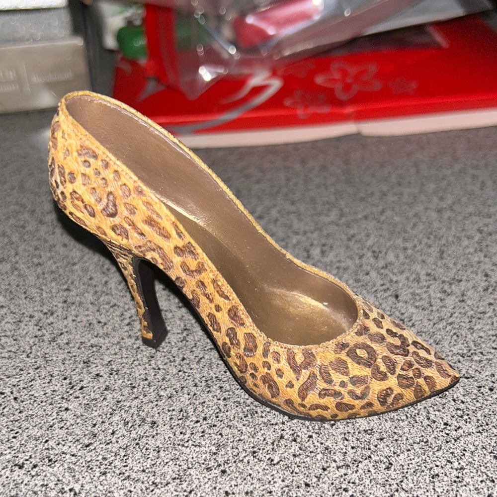Just The Right Shoe Leopard Stilleto